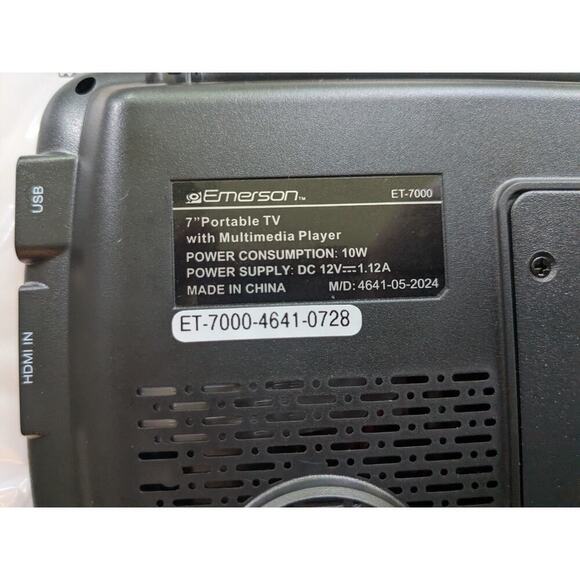 NEW Emerson ET-7000 Portable 7” TV & Digital Multimedia Player Built in Tuner - Picture 6 of 9